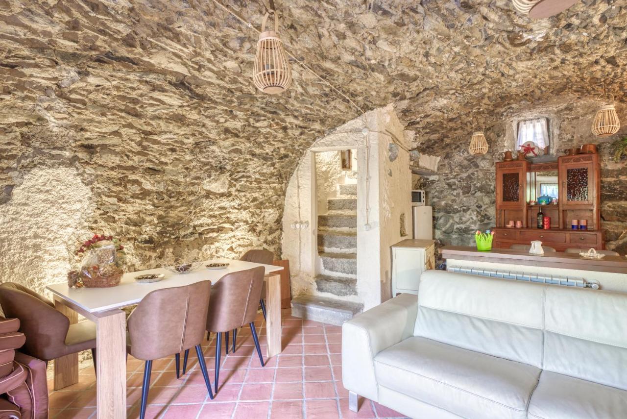 Maison Enchantee Capo di Ponte Eksteriør billede